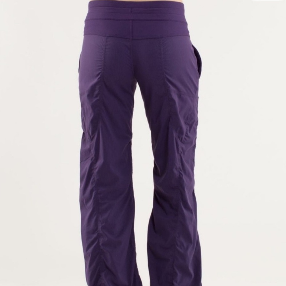 Lululemon 🍋Dance Studio Pant
Dark court purple 6